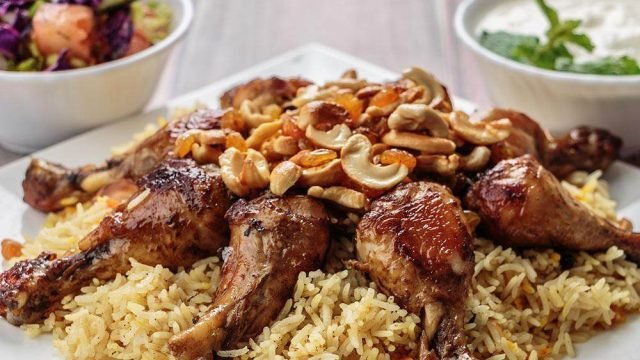 مطاعم خليجية في دبي ( الأسعار+ المنيو+ الموقع)