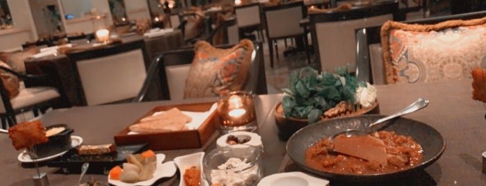 مطعم أفلي باي تاشاس