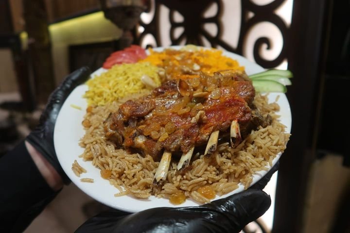 مطعم زرزور