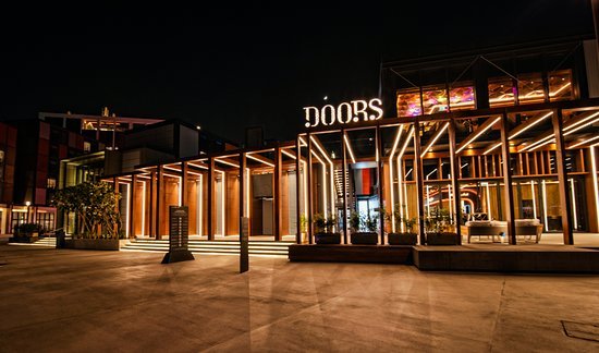 مطعم دورز Doors Freestyle Grill (الأسعار + المنيو + الموقع )