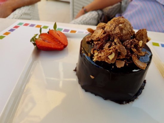 مطعم بيت البحر