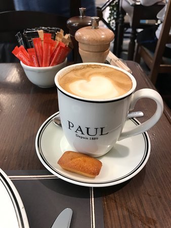 مطعم بول Paul