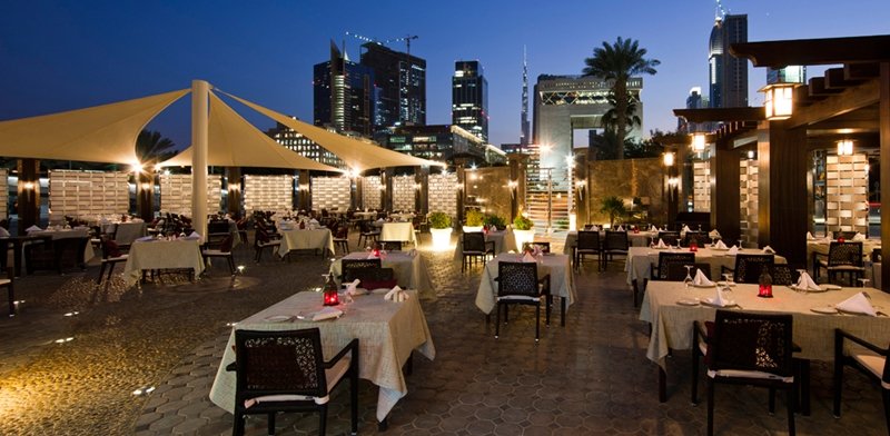 مطعم النافورة (الأسعار + المنيو + الموقع )