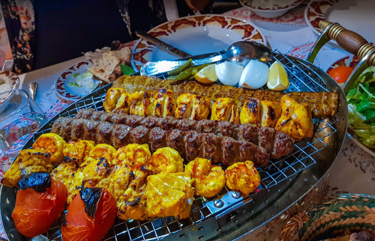 مطعم شبستان