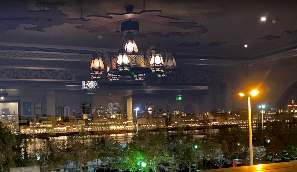 مطعم شبستان Shabestan Restaurant (الأسعار + المنيو + الموقع )