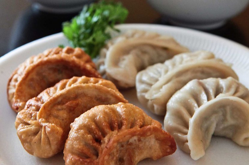 مطعم يلا موموز دبي