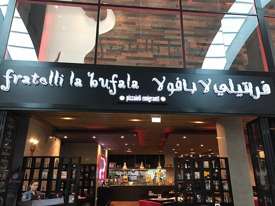 مطعم فراتيلي لا بافولا Fratelli La Bufala(الأسعار + المنيو + الموقع )