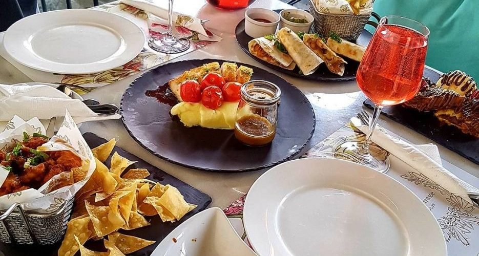 كافيه لاتيراس