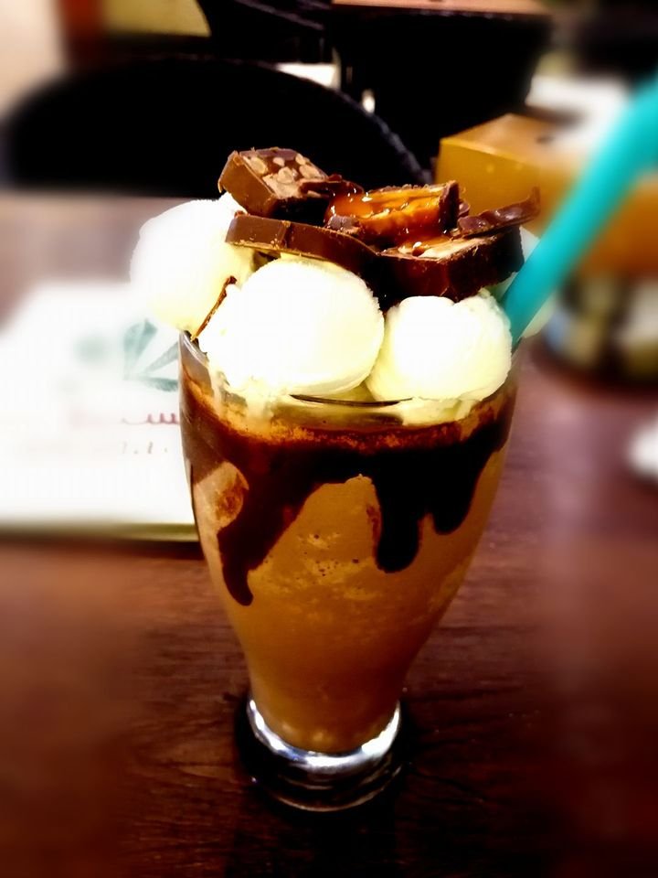 castana cafe
