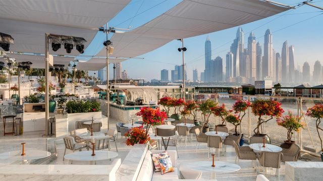 مطعم برايا دبي (الأسعار+ المنيو+ الموقع)