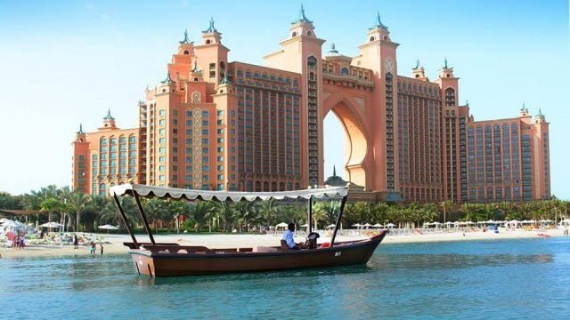 مطاعم اتلانتس النخلة دبي (الأسعار+ المنيو+ الموقع)