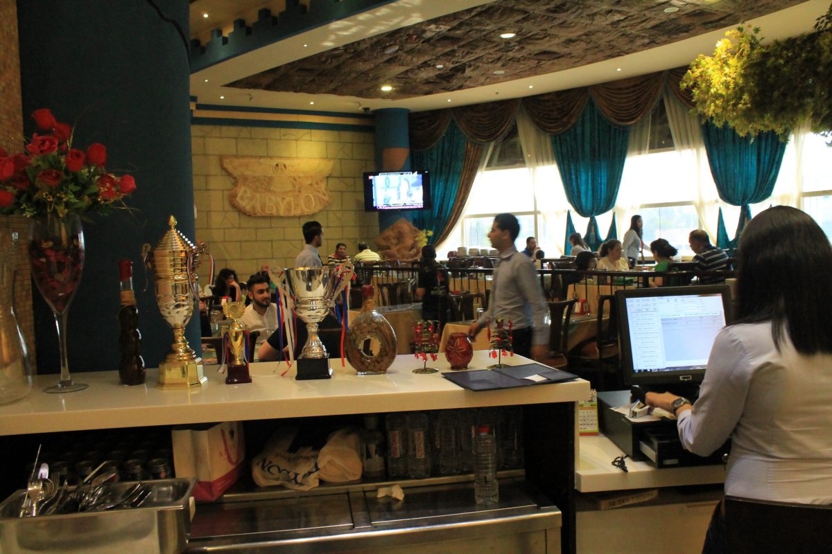 مطعم ومقهى بابيلون دبي (الأسعار+ المنيو+ الموقع)