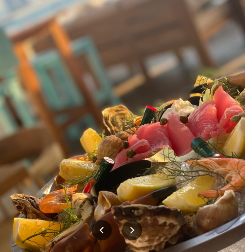 مطعم Surf Club دبي (الاسعار + المنيو + الموقع)