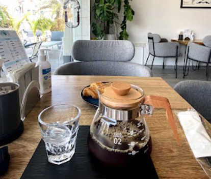 MOY SPECIALTY COFFEE دبي (الاسعار + المنيو + الموقع)