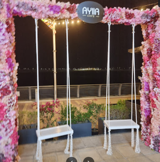 Aylla Cafe دبي