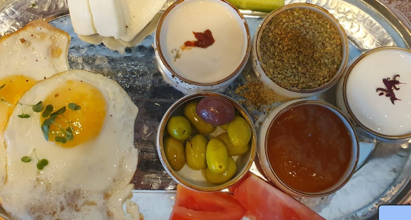 Aylla Cafe دبي  (الاسعار + المنيو + الموقع)