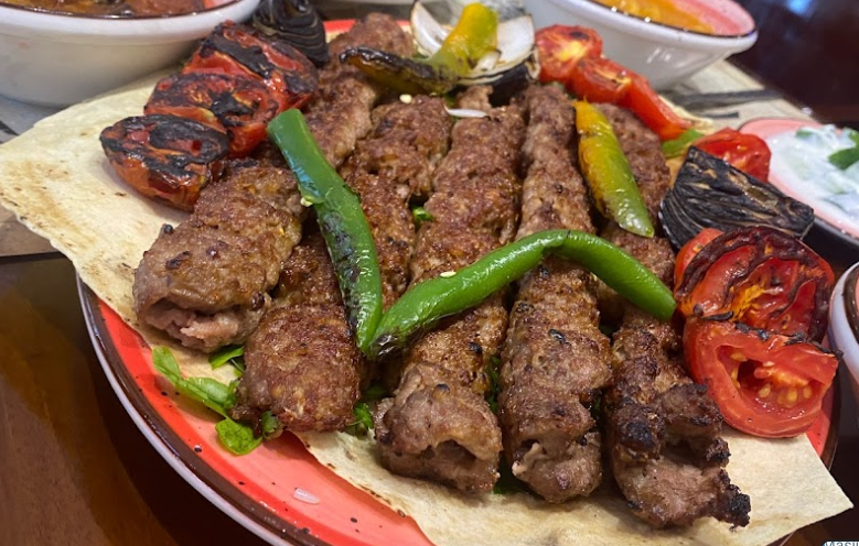 مطعم قلعة اربيل العراقي دبي