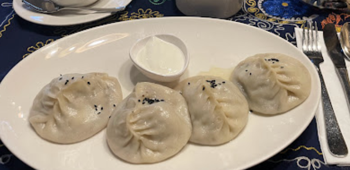 مطعم افنيو دبي  (الاسعار + المنيو + الموقع)