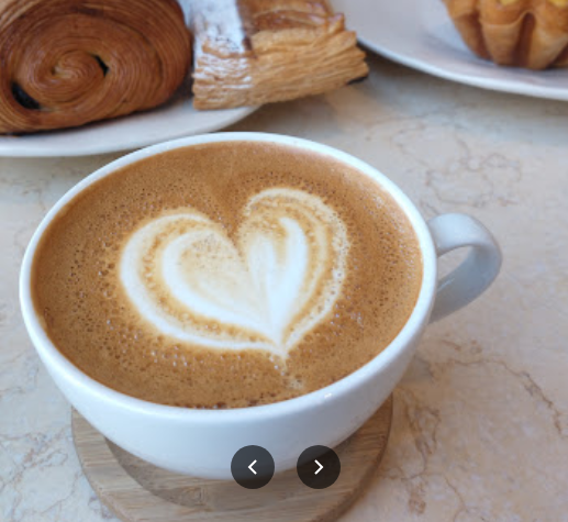 Flaky Pastry Croissant Co دبي