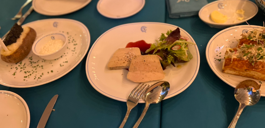 مطعم Caviar Kaspia دبي