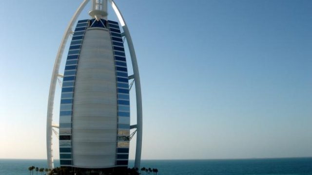 افضل 10 مطاعم برج العرب دبي (الأسعار+المنيو+الموقع)