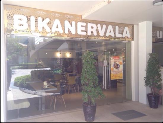 مطعم  بيكانيروالا Bikanerwala JLT (الأسعار + المنيو + الموقع )