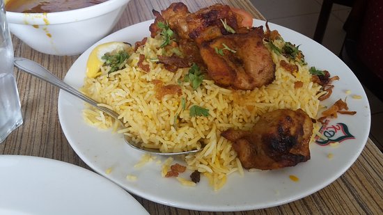 مطعم كراتشي دربار