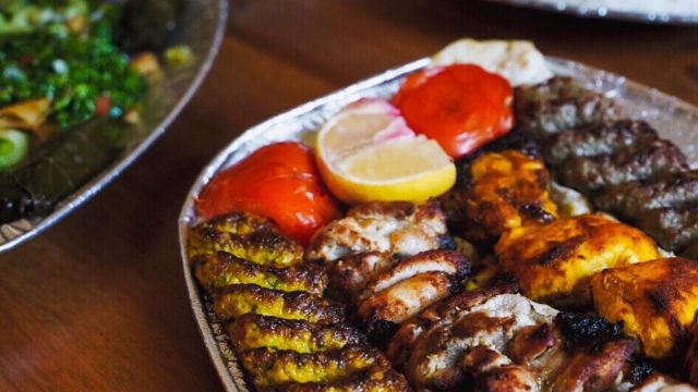مطاعم إيرانية في دبي ( الأسعار + المنيو + الموقع )
