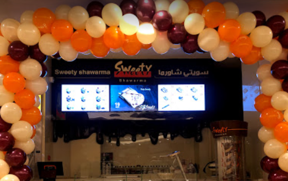 مطعم سويتي شاورما دبي 