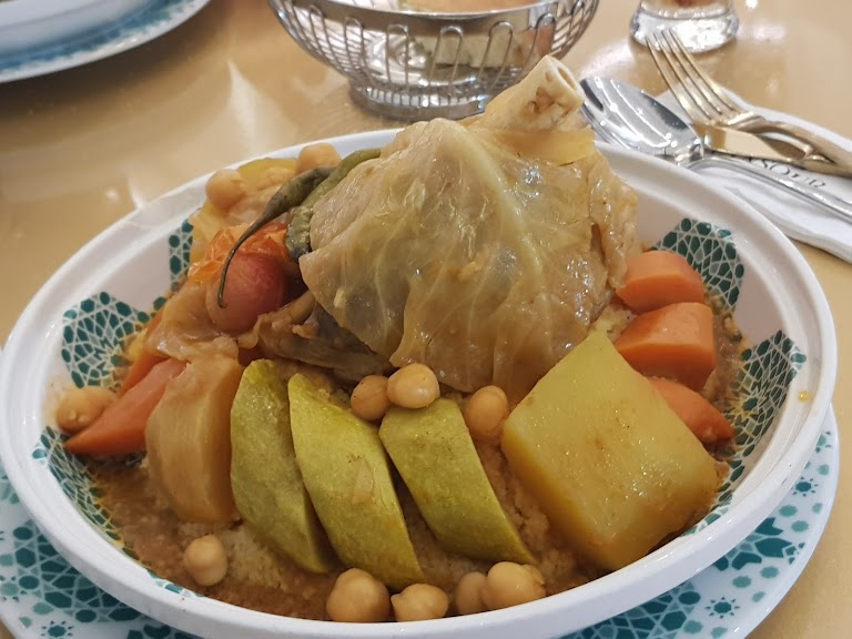 مطعم طاجين و طنجية المغربي دبي