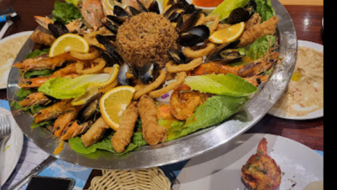 مطعم سمكاتو للمأكولات البحرية دبي (الاسعار + المنيو + الموقع)